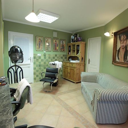 Europa Panzio Bed & Breakfast Егер Екстериор снимка